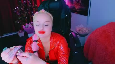 miss_alice_silver online show from 04.28.26