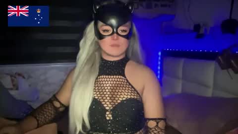 Call me  Miss Antonette  online show from 05.25.26