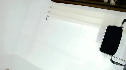 Snapshot of miss_azumix chatting on 09.10.25 AZUMI online show from 09.10.25