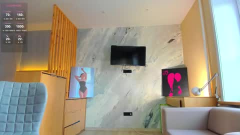 Sandy online show from 09.09.25