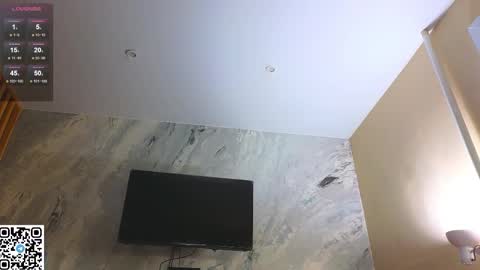 Sandy online show from 11.03.25