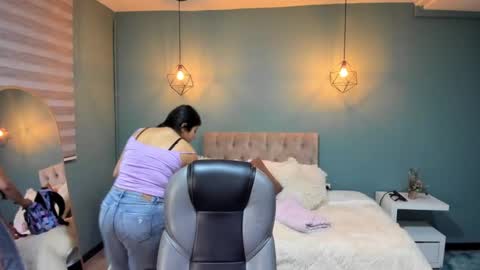 Snapshot of miss_cataleya__ chatting on 10.29.25 Cataleya online show from 10.29.25