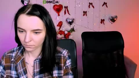 Snapshot of miss_courtney chatting on 03.04.26 miss_courtney online show from 03.04.26