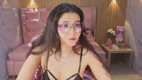 miss_devil_s online show from 01.14.26