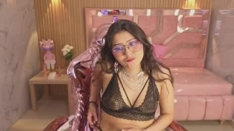 miss_devil_s online show from 01.16.26