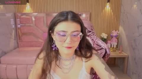 miss_devil_s online show from 02.05.26