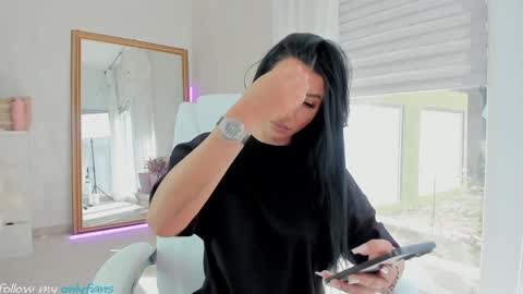 miss_diamond__ online show from 09.09.25