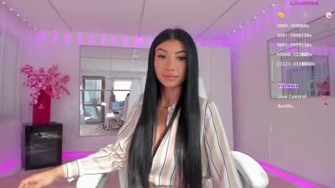 Snapshot of miss_diamond__ chatting on 05.12.26 miss_diamond__ online show from 05.12.26
