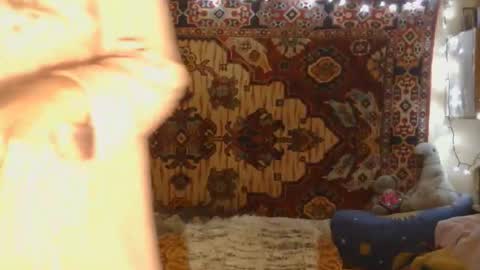 Snapshot of miss_elistia_ chatting on 01.14.26 Elis online show from 01.14.26