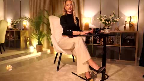 Miss Ema Devine online show from 01.08.26