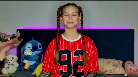 Emily online show from 10.21.25