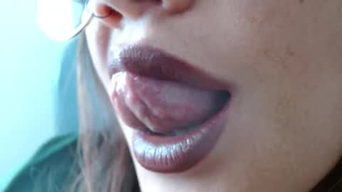 Miss Evoleth online show from 01.07.26