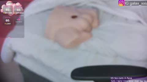  Elisabeth  IG galax xxia       online show from 03.05.25