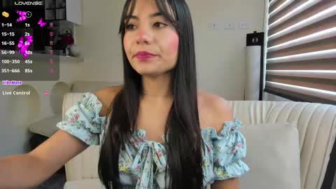 Snapshot of miss_ginebra_1 chatting on 02.17.25 insta online show from 02.17.25