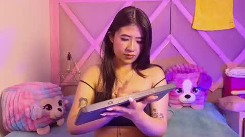 Snapshot of miss_japan_ chatting on 06.11.26 Japo online show from 06.11.26