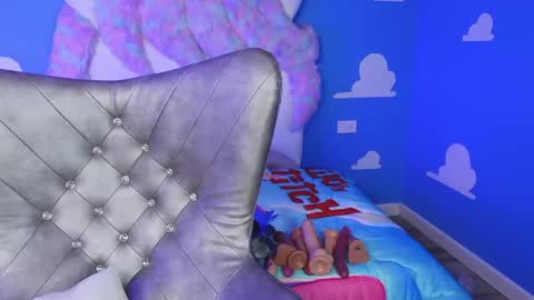 Keisi online show from 04.13.26