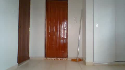 Snapshot of miss_kiki7 chatting on 11.02.25 kiki online show from 11.02.25