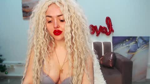 miss_kiten online show from 02.07.25