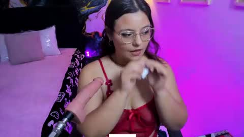 Snapshot of miss_kloee chatting on 07.07.26 Kloe online show from 07.07.26