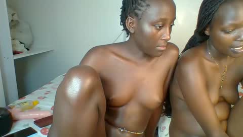 miss_lolah7 online show from 05.05.26