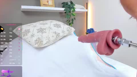 miss_lori_ online show from 03.10.26