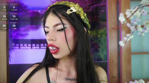 miss_lucyla online show from 01.27.25