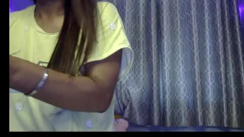 Snapshot of miss_mahi69 chatting on 05.10.26 Mahi online show from 05.10.26