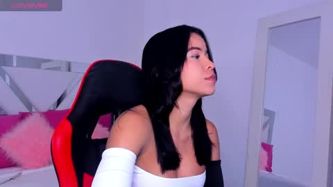   online show from 02.22.25