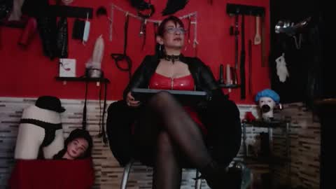Mistress Miranda online show from 11.07.25