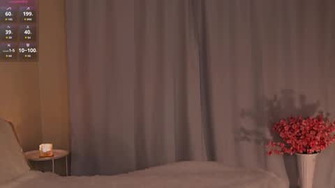 Nicole online show from 09.13.25