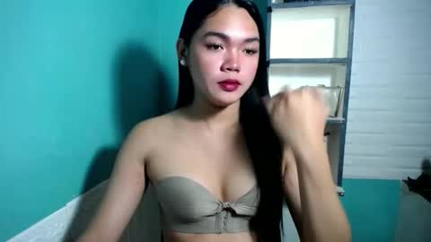 Snapshot of miss_precious_xx chatting on 03.14.26 Precious online show from 03.14.26