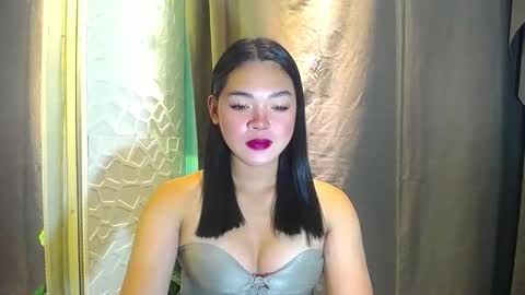Snapshot of miss_precious_xx chatting on 03.24.26 Precious online show from 03.24.26