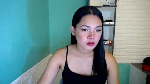 Snapshot of miss_precious_xx chatting on 04.23.26 Precious online show from 04.23.26
