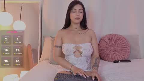 Snapshot of miss_ross_ chatting on 07.19.26 onlyfanskataleyaross online show from 07.19.26