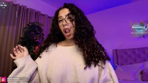 Amy Olivera online show from 09.27.25