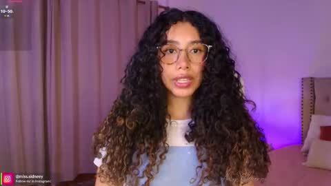 Amy Olivera online show from 11.19.25