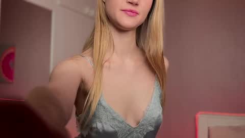 Emily online show from 01.07.25