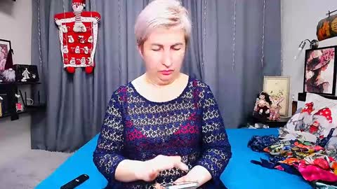 Snapshot of miss_tasha_kom chatting on 12.27.24 miss_tasha_kom online show from 12.27.24