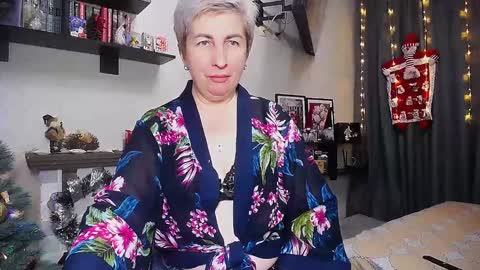 Snapshot of miss_tasha_kom chatting on 01.06.25 miss_tasha_kom online show from 01.06.25