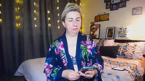 Snapshot of miss_tasha_kom chatting on 01.31.25 miss_tasha_kom online show from 01.31.25