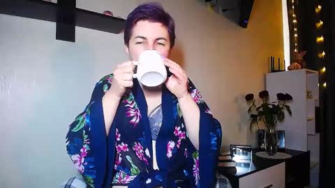 Snapshot of miss_tasha_kom chatting on 02.07.25 miss_tasha_kom online show from 02.07.25