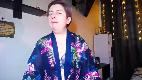 Snapshot of miss_tasha_kom chatting on 03.03.25 miss_tasha_kom online show from 03.03.25