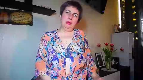 Snapshot of miss_tasha_kom chatting on 03.10.25 miss_tasha_kom online show from 03.10.25