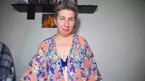 Snapshot of miss_tasha_kom chatting on 09.12.25 miss_tasha_kom online show from 09.12.25