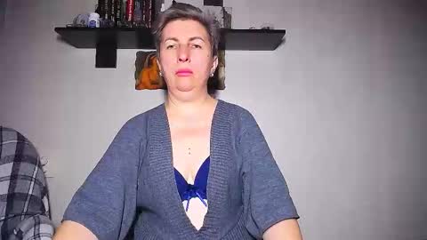 Snapshot of miss_tasha_kom chatting on 09.14.25 miss_tasha_kom online show from 09.14.25