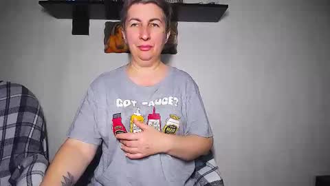 Snapshot of miss_tasha_kom chatting on 09.17.25 miss_tasha_kom online show from 09.17.25