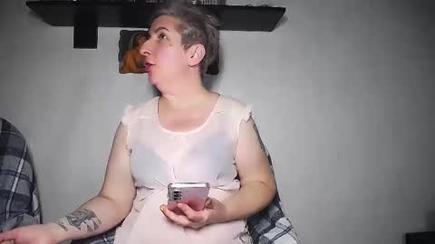 Snapshot of miss_tasha_kom chatting on 09.18.25 miss_tasha_kom online show from 09.18.25