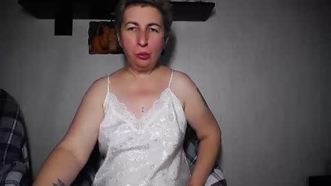 Snapshot of miss_tasha_kom chatting on 09.21.25 miss_tasha_kom online show from 09.21.25