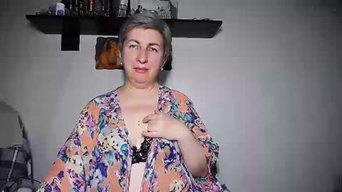 Snapshot of miss_tasha_kom chatting on 09.24.25 miss_tasha_kom online show from 09.24.25