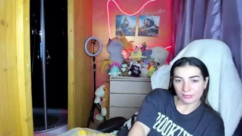 Snapshot of miss_tasy chatting on 06.28.26 Melanie January 15th is my birthday there will be an interesting show online show from 06.28.26